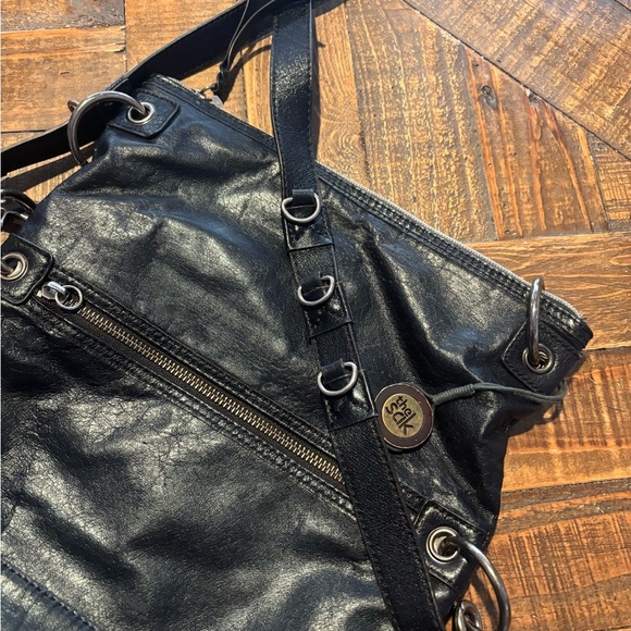 The Sak vintage black leather bag with floral Interior. Great condition - Picture 3 of 16